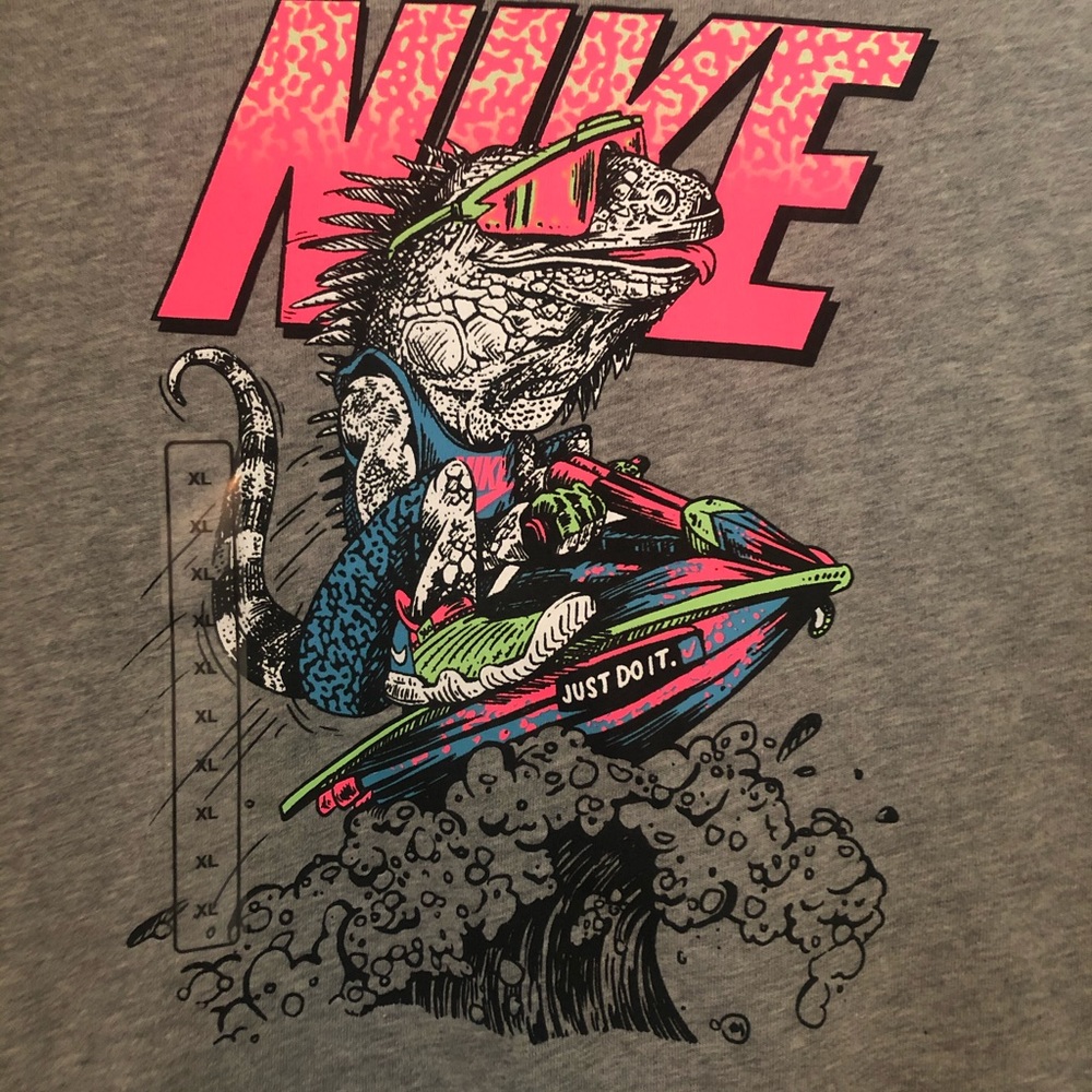 Boys Nike T Shirt NWT